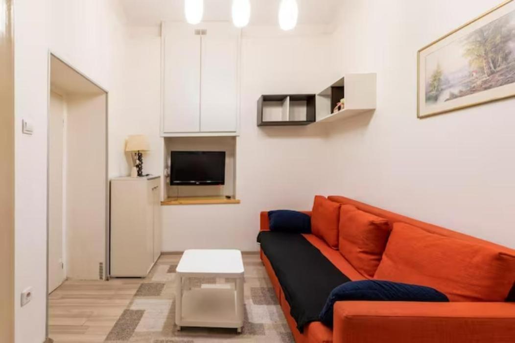 Appartement Zagreb Bunker At Main Square Extérieur photo